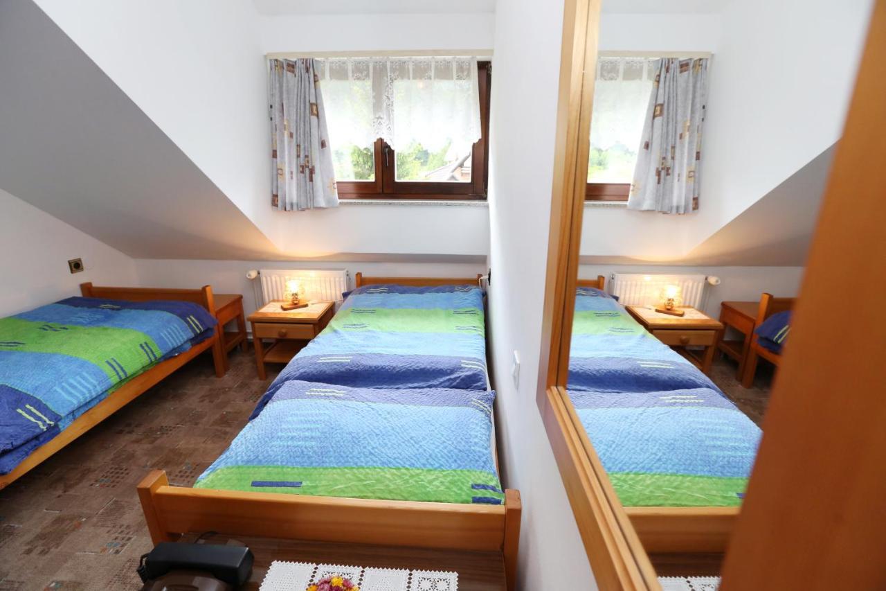 Bed & Breakfast Hisa Resje Bohinj Oda fotoğraf